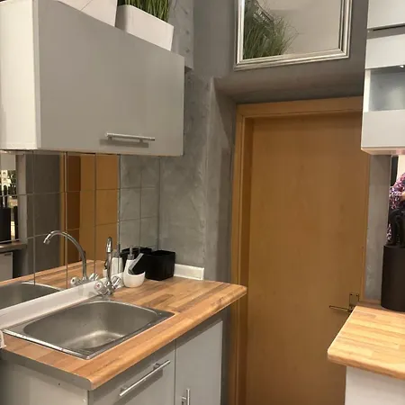 Old Town * Μαριμπόρ