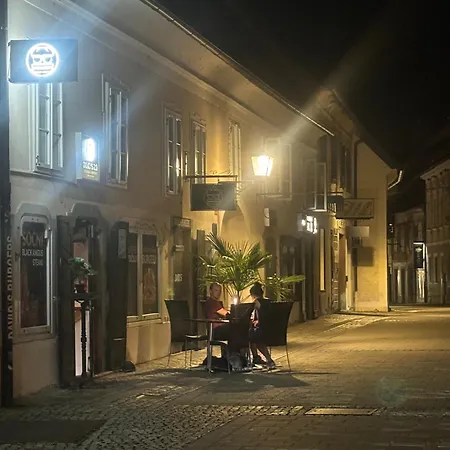 Old Town Διαμέρισμα *